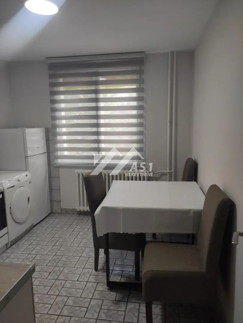 Izdavanje, jednosoban stan, 33m², Detelinara, Novi Sad Sve Podlokacije