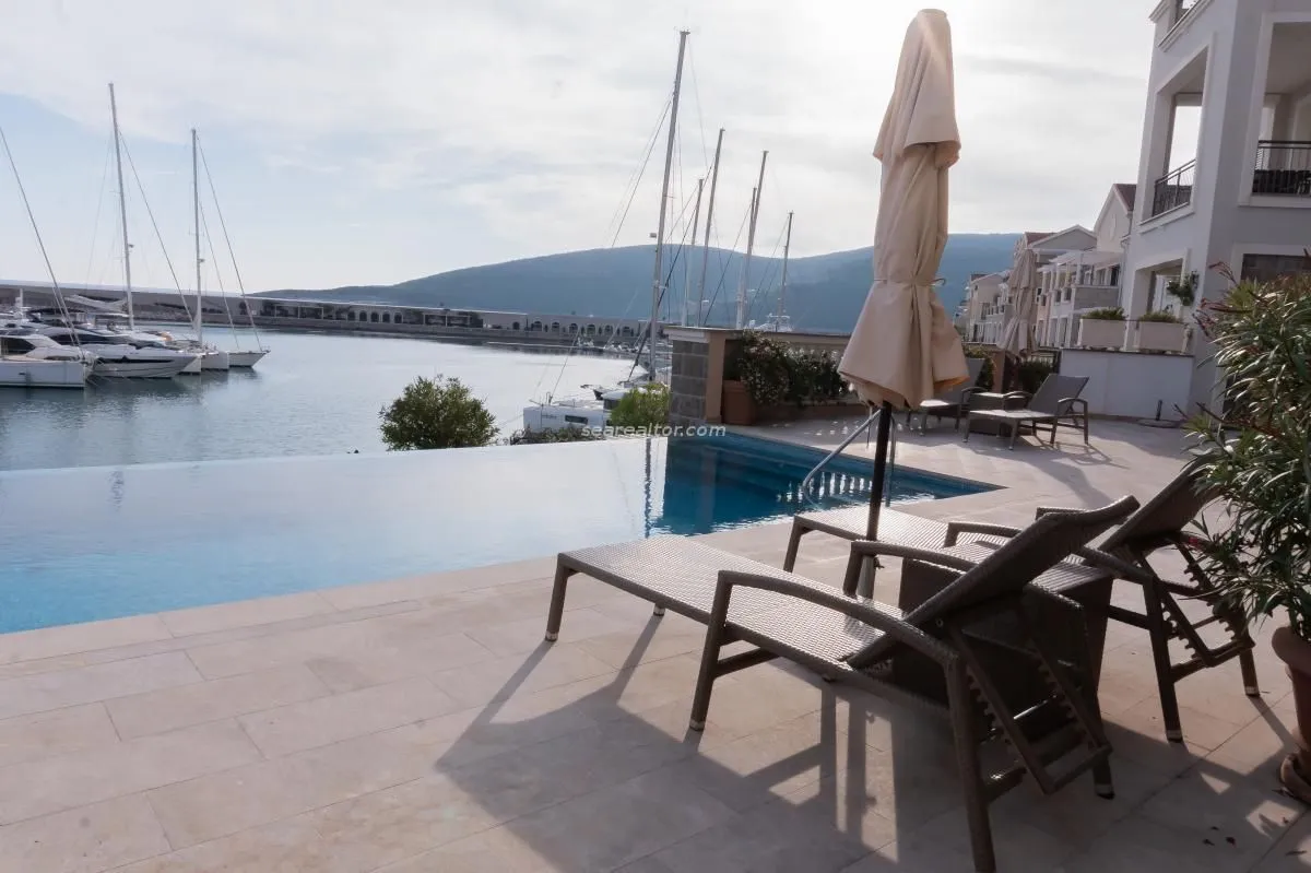 Prodaja, dvosoban stan, 120m², Luštica Bay, Tivat
