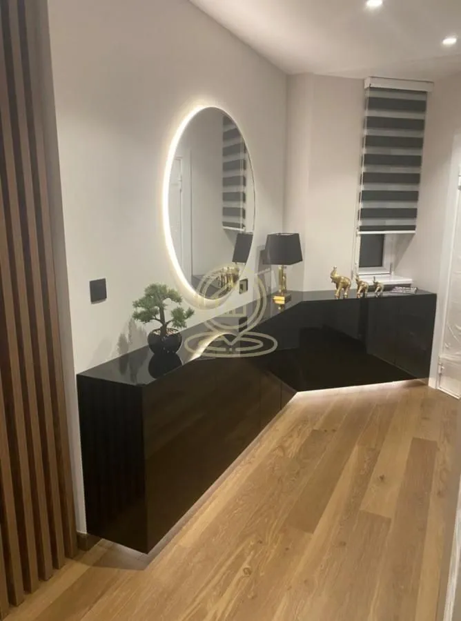 Prodaja, četvorosoban stan, 122m², Grbavica, Novi Sad Sve Podlokacije