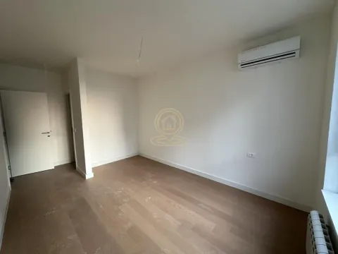 Prodaja, dvosoban stan, 70m², Kalenić Pijaca, Vračar Sve Podlokacije - image 2