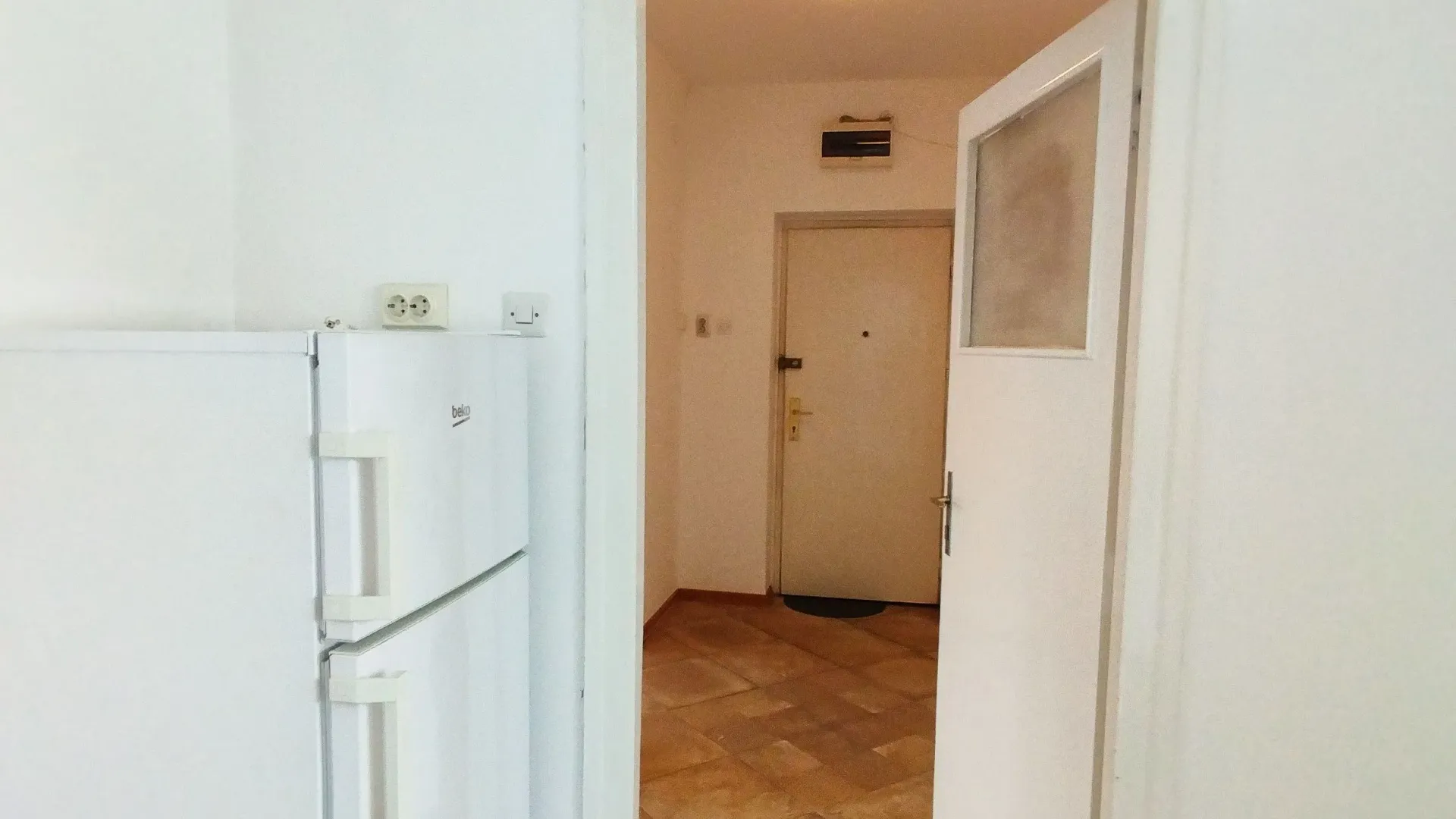 Prodaja, dvosoban stan, 68m², Stari Grad, Beograd