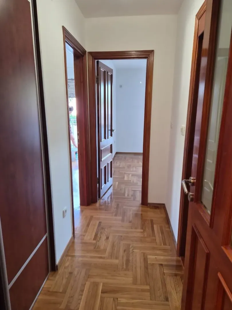 Prodaja, dvosoban stan, 68m², Zabjelo, Podgorica
