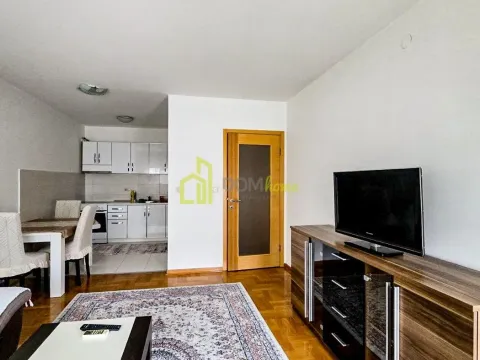 Rent, one bedroom apartment, 47m², Stari Aerodrom, Podgorica - image 5