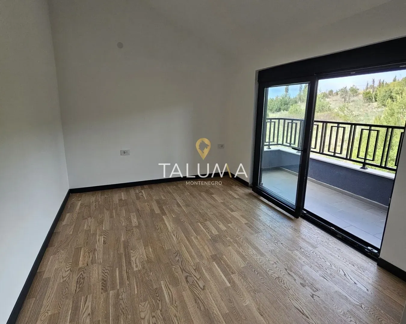 Prodaja, trosoban stan, 85m², Gorica C, Podgorica