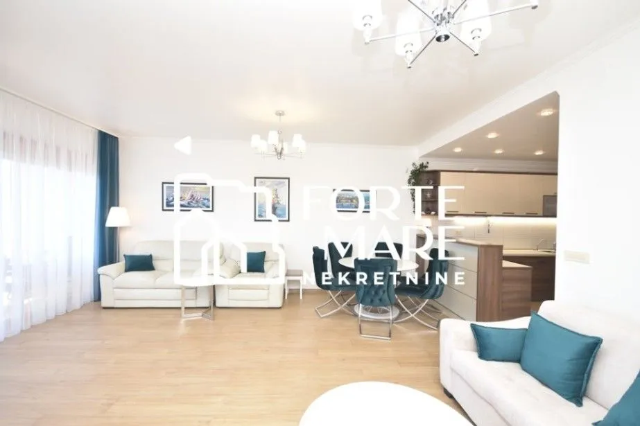 Sale, two bedroom apartment, 88m², Zelenika, Herceg Novi