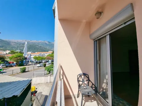 Sale, one bedroom apartment, 54m², Centar, Budva - image 1