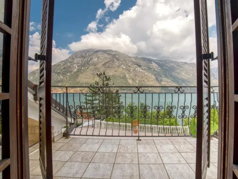 Prodaja, kuća, 278m², Stoliv, Kotor - image 19