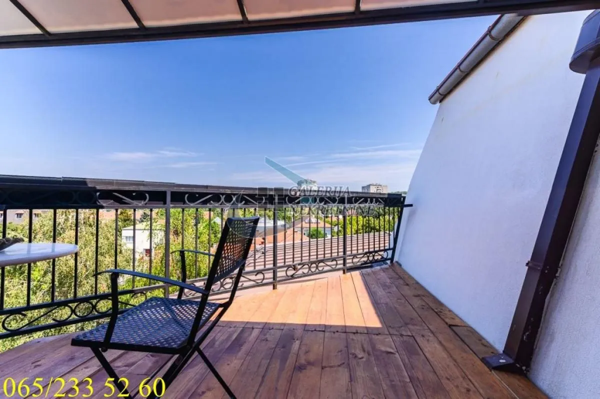 Izdavanje, trosoban stan, 96m², Lion, Zvezdara Sve Podlokacije