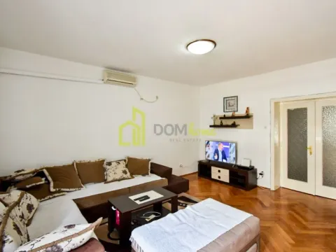 Izdavanje, dvosoban stan, 83m², Centar, Podgorica - image 6