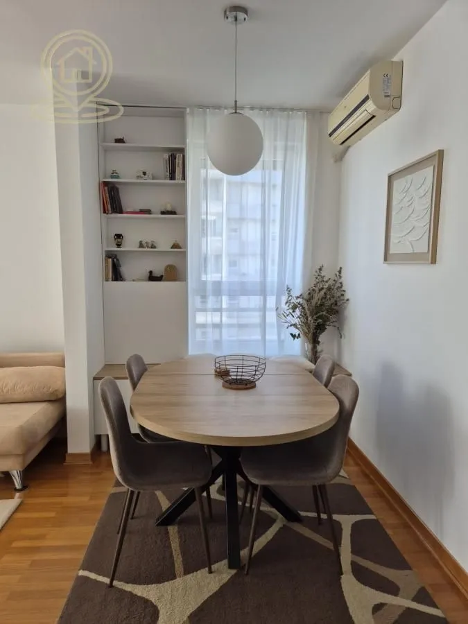 Rent, two bedroom apartment, 42m², Novi Beograd Blok 67, Novi Beograd Sve Podlokacije