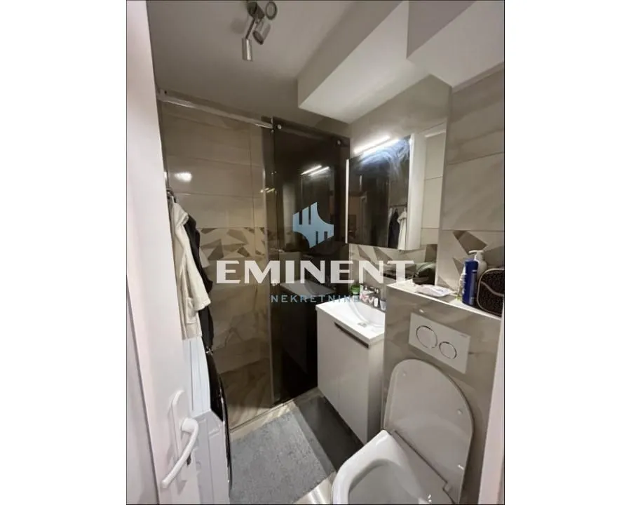 Izdavanje, jednosoban stan, 35m², Novi Beograd Sve Podlokacije, Beograd