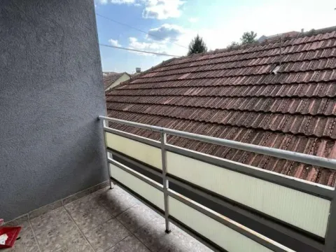 Prodaja, dvosoban stan, 55m², Centar, Jagodina - image 13