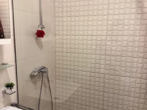 Prodaja, jednosoban stan, 47m², City Kvart, Podgorica - image 10
