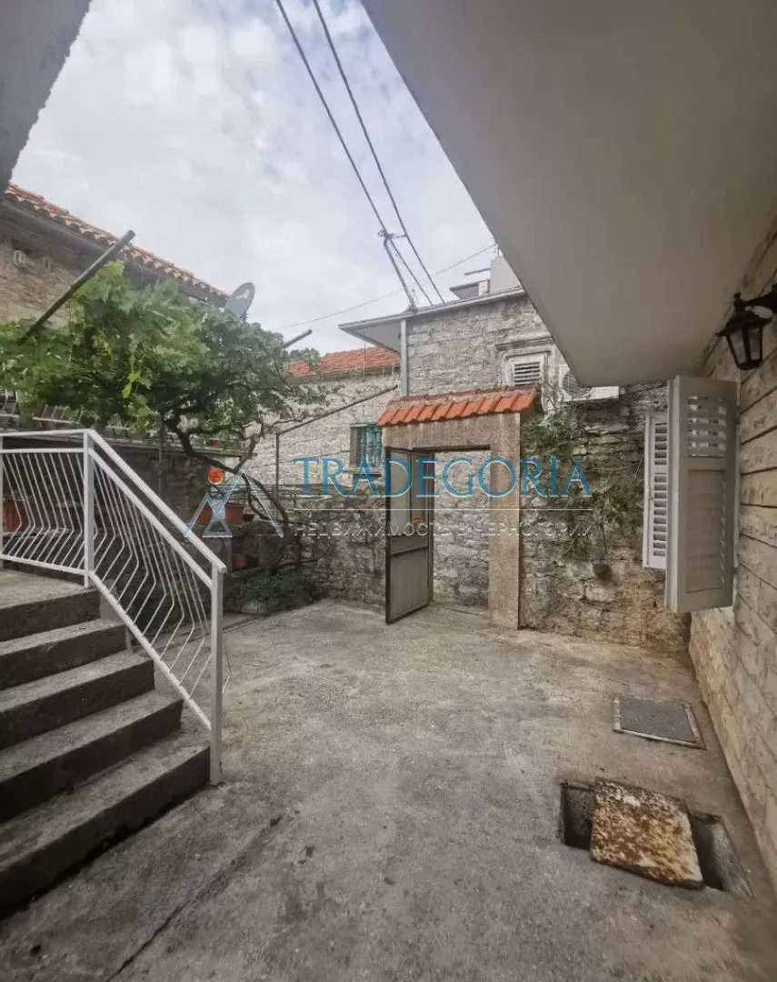 Prodaja, kuća, 146m², Lepetani, Tivat
