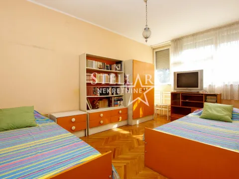 Rent, four bedroom apartment, 110m², Preko Morače, Podgorica - image 10