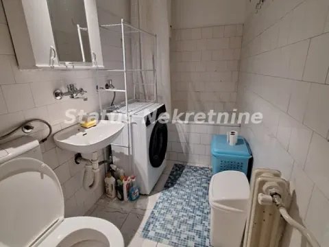 Izdavanje, dvosoban stan, 57m², Sajmište, Novi Sad - image 9