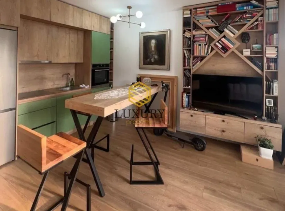 Prodaja, stan, 43m², Centar, Bar