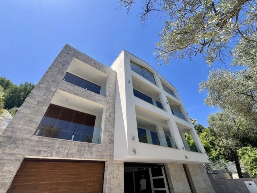 Sale, house, 495m², Stoliv, Kotor