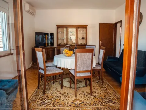 Sale, house, 300m², Škaljari, Kotor - image 9