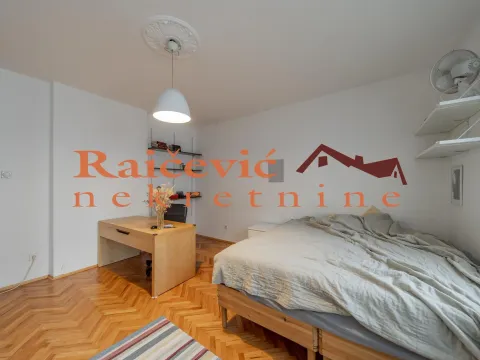 Prodaja, trosoban stan, 68m², Kalenić Pijaca, Vračar Sve Podlokacije - image 11