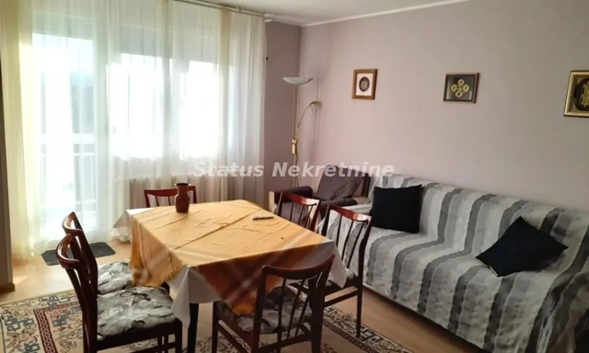 Izdavanje, trosoban stan, 72m², Grbavica, Novi Sad Sve Podlokacije
