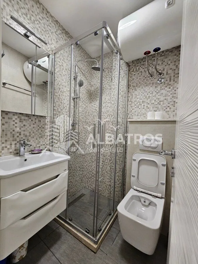 Rent, two bedroom apartment, 622m², Centar, Bar