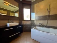 Izdavanje, kuća, 300m², Vranići, Podgorica - image 6