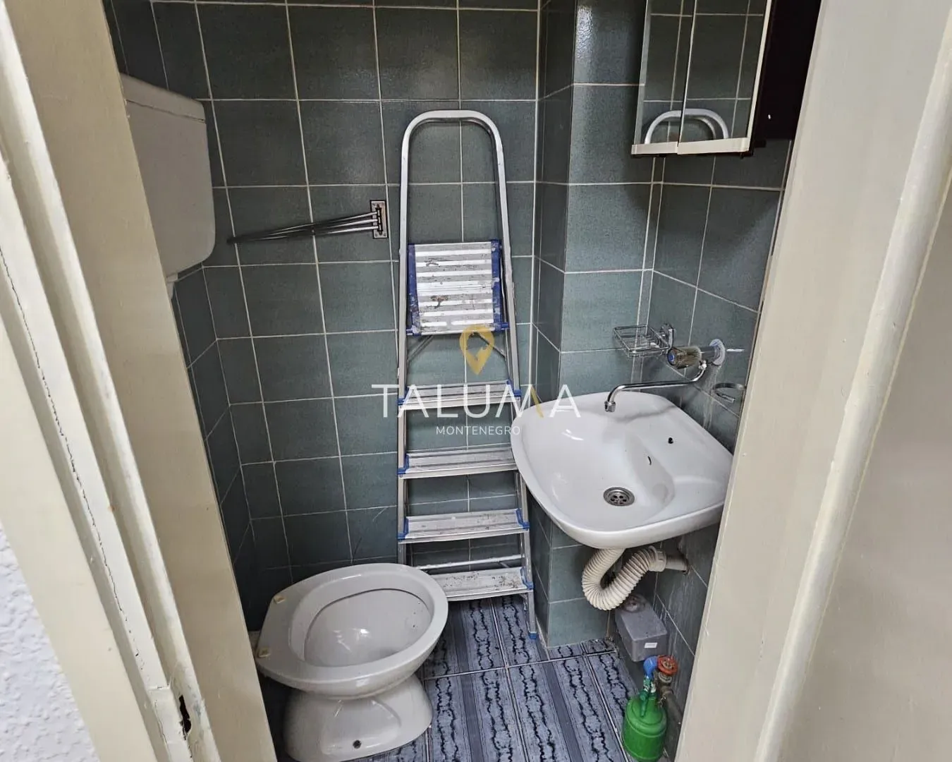 Izdavanje, poslovni prostor, 15m², Preko Morače, Podgorica