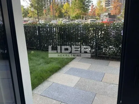 Izdavanje, dvosoban stan, 74m², Savski Venac, Beograd - image 11