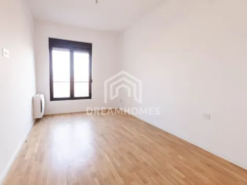 Sale, two bedroom apartment, 75m², Pejton, Podgorica - image 5