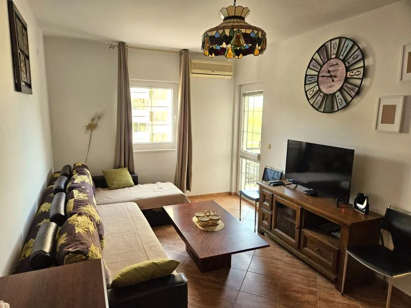 Prodaja, dvosoban stan, 60m², Sutomore, Bar