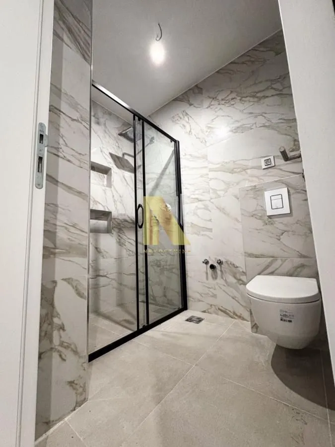 Izdavanje, poslovni prostor, 34m², Podbara, Novi Sad Sve Podlokacije