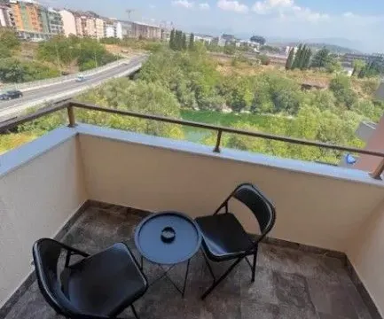 Rent, two bedroom apartment, 65m², Podgorica, Crna Gora - image 5