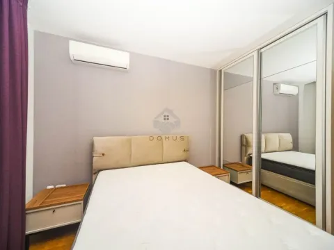 Prodaja, dvosoban stan, 63m², City Kvart, Podgorica - image 7