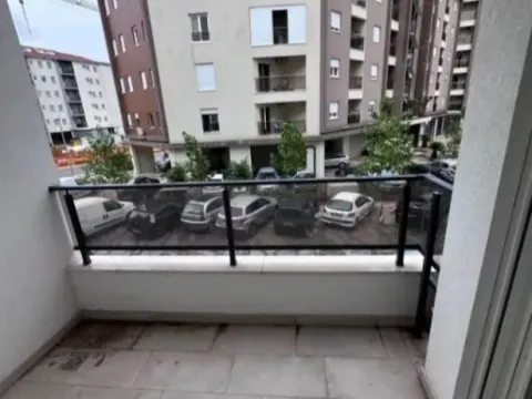 Prodaja, jednosoban stan, 45m², Zabjelo, Podgorica - image 9