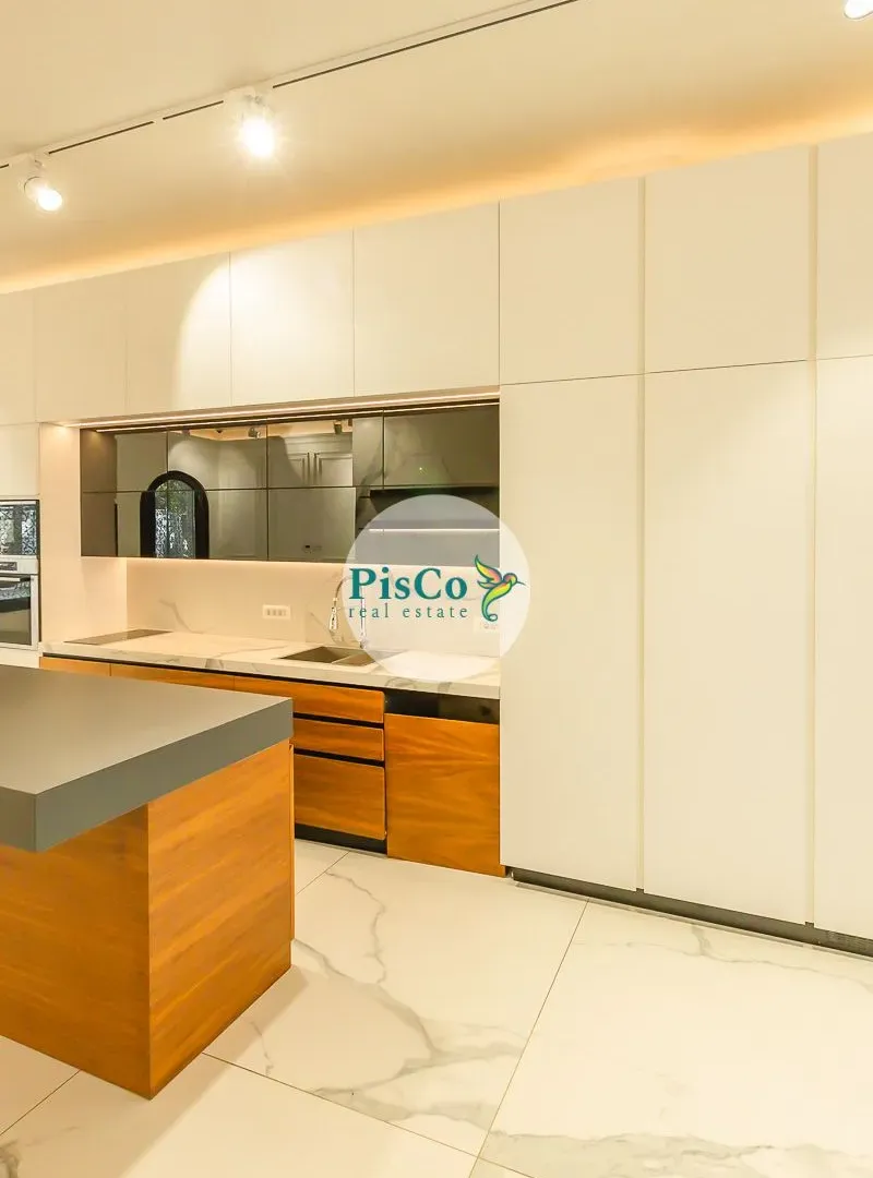 Rent, office space, 100m², Centar, Podgorica