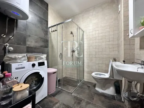 Izdavanje, dvosoban stan, 70m², City Kvart, Podgorica - image 10