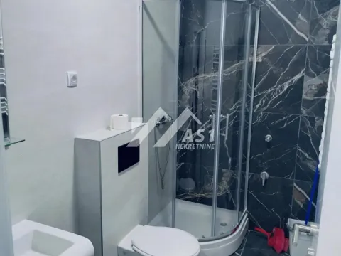 Rent, one bedroom apartment, 37m², Novo naselje, Novi Sad - image 8