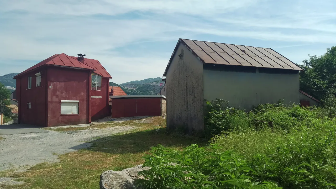 Sale, house, 4500m², Centar, Cetinje
