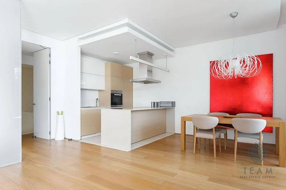 Sale, one bedroom apartment, 107m², Dukley Gardens, Budva