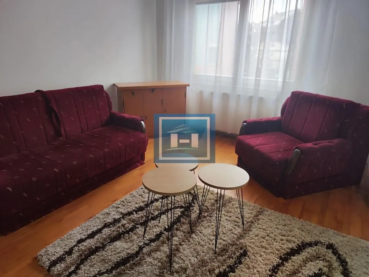 Izdavanje, garsonjera, 30m², Centar, Jagodina