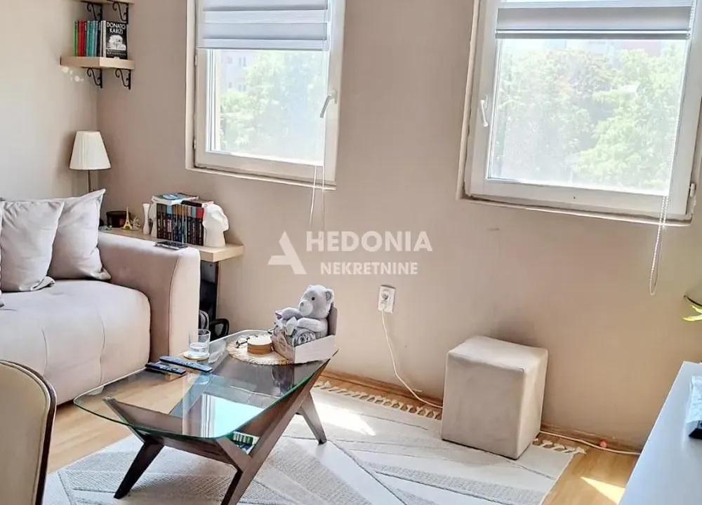 Prodaja, jednosoban stan, 27m², Karaburma, Palilula Sve Podlokacije