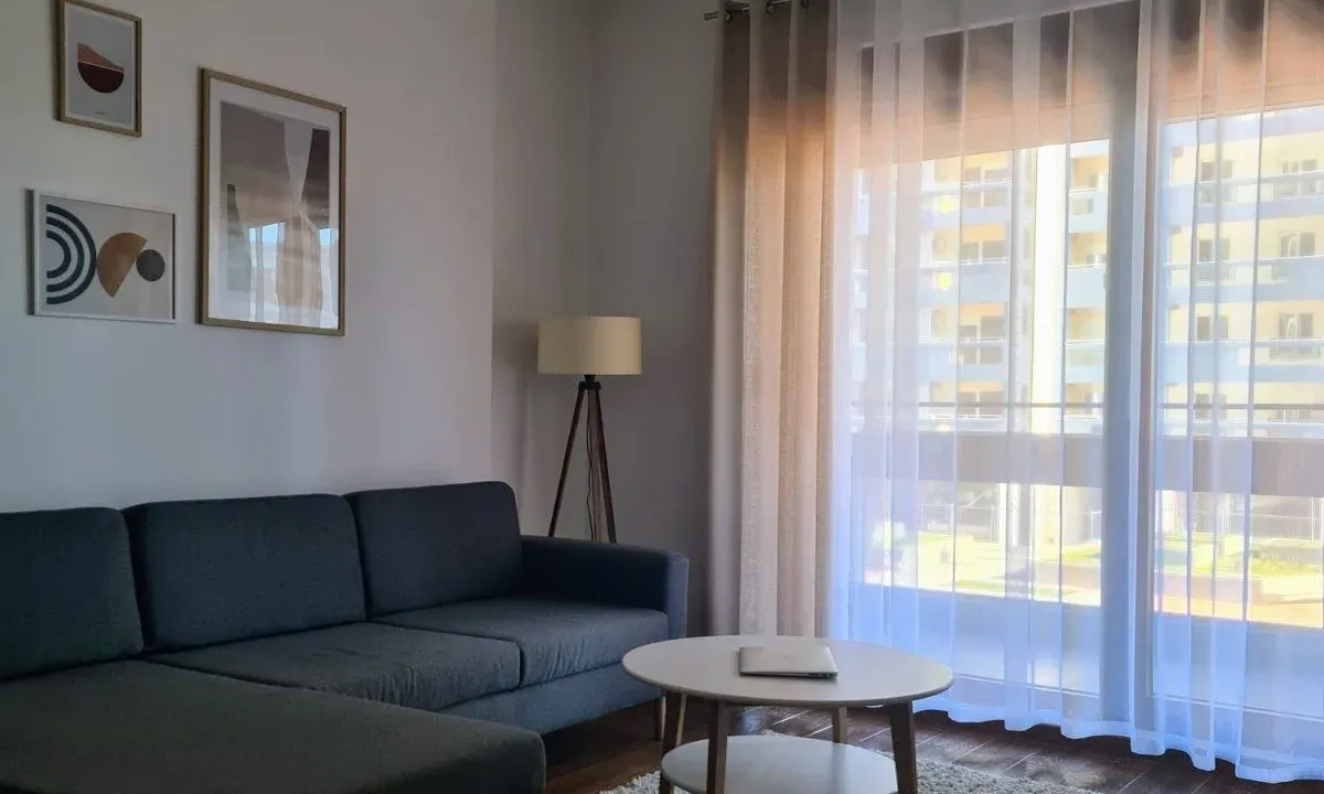 Izdavanje, jednosoban stan, 50m², Master Kvart, Podgorica