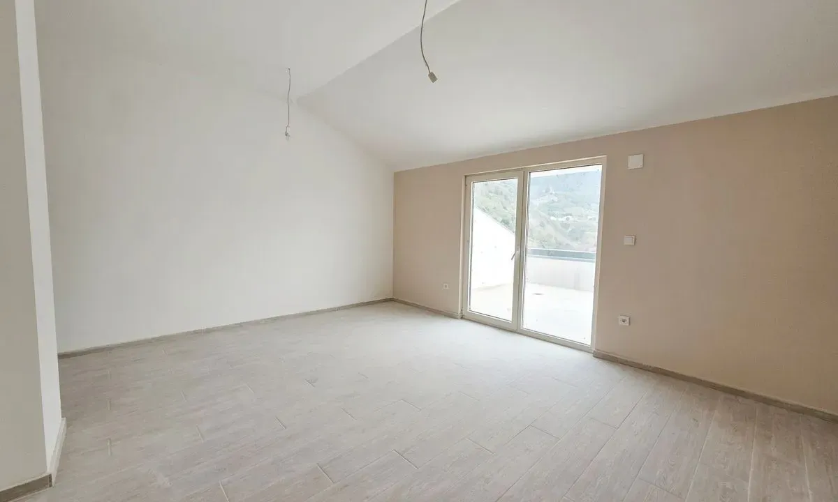 Prodaja, garsonjera, 33m², Bečići, Budva
