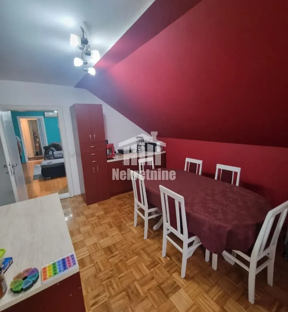Sale, four bedroom apartment, 104m², Batajnica, Beograd