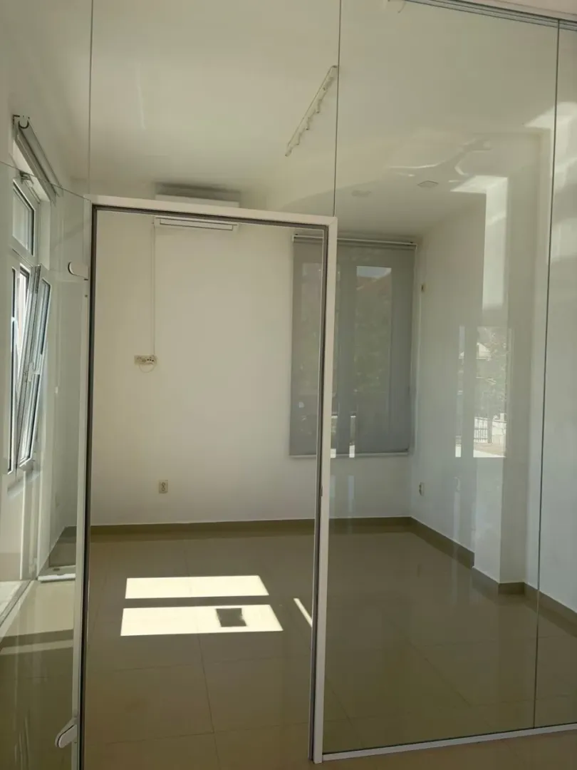 Rent, office space, 87m², Centar, Tivat