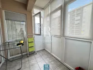 Izdavanje, dvosoban stan, 75m², City Kvart, Podgorica - image 13