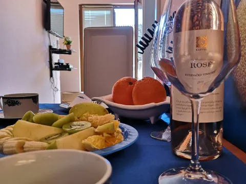 Rent, two bedroom apartment, 46m², Risan, Kotor - image 2