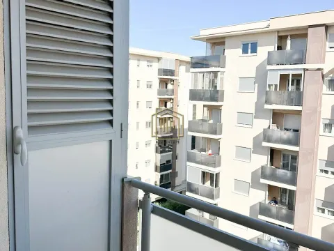 Izdavanje, jednosoban stan, 45m², City Kvart, Podgorica - image 5