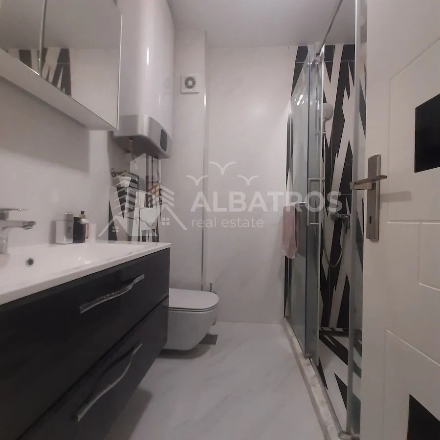 Prodaja, dvosoban stan, 64m², Bar, Crna Gora